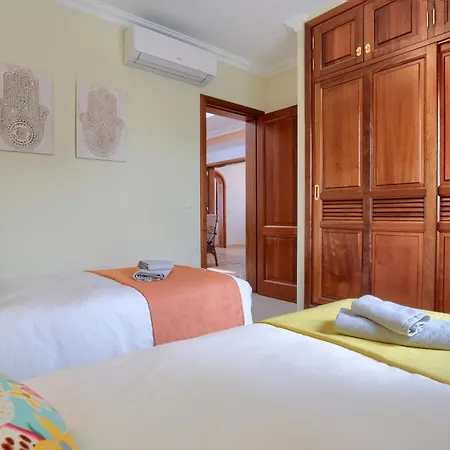 Casa Elena Коста Бланка